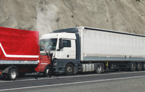 How Green Personal Injury Lawyers Can Help After an 18-Wheeler Accident in Boynton Beach, FL